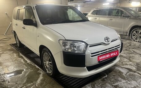 Toyota Probox I, 2017 год, 1 100 000 рублей, 8 фотография