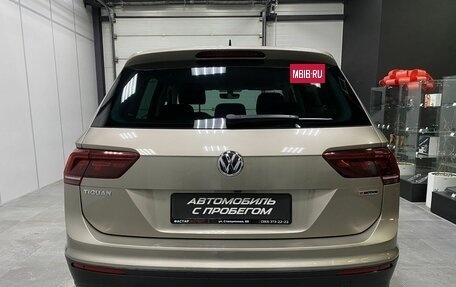 Volkswagen Tiguan II, 2018 год, 2 699 000 рублей, 5 фотография