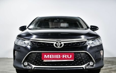 Toyota Camry, 2017 год, 2 259 000 рублей, 2 фотография