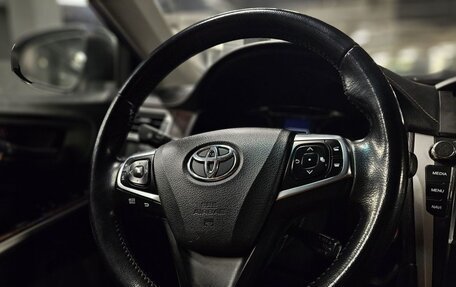 Toyota Camry, 2016 год, 2 500 000 рублей, 20 фотография