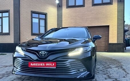 Toyota Camry, 2019 год, 2 970 000 рублей, 2 фотография