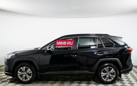 Toyota RAV4, 2020 год, 3 650 000 рублей, 8 фотография