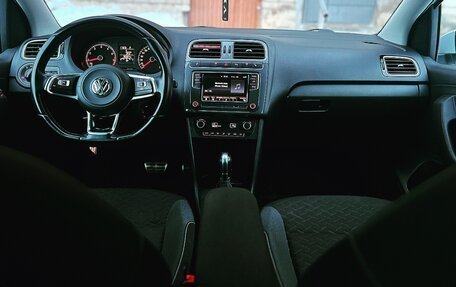 Volkswagen Polo VI (EU Market), 2018 год, 1 510 000 рублей, 7 фотография