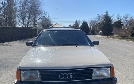 Audi 100, 1986 год, 180 000 рублей, 1 фотография
