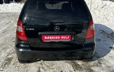 Mercedes-Benz A-Класс, 2011 год, 780 000 рублей, 5 фотография