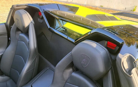 Lamborghini Aventador I рестайлинг, 2019 год, 33 600 000 рублей, 19 фотография