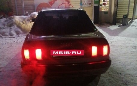 Audi 80, 1992 год, 450 000 рублей, 10 фотография