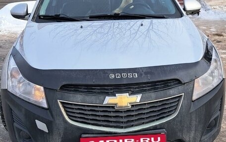 Chevrolet Cruze II, 2013 год, 650 000 рублей, 1 фотография