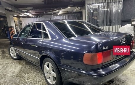 Audi A8, 1997 год, 585 000 рублей, 5 фотография