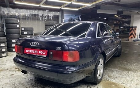 Audi A8, 1997 год, 585 000 рублей, 3 фотография