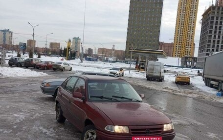 Opel Astra F, 1993 год, 165 000 рублей, 4 фотография