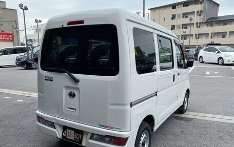 Toyota Pixis Van I, 2020 год, 390 000 рублей, 5 фотография