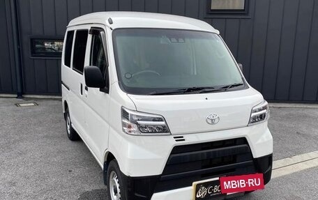 Toyota Pixis Van I, 2020 год, 390 000 рублей, 3 фотография