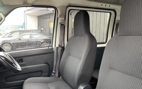 Toyota Pixis Van I, 2020 год, 390 000 рублей, 19 фотография