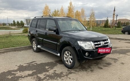 Mitsubishi Pajero IV, 2013 год, 2 550 000 рублей, 2 фотография