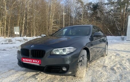 BMW 5 серия, 2015 год, 2 215 000 рублей, 2 фотография