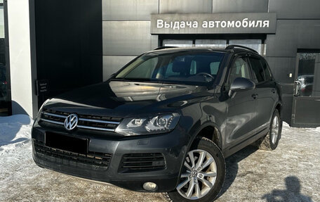 Volkswagen Touareg III, 2011 год, 1 949 000 рублей, 1 фотография
