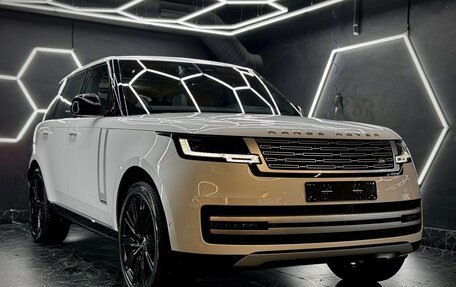 Land Rover Range Rover IV рестайлинг, 2023 год, 25 999 000 рублей, 3 фотография