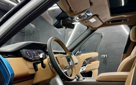 Land Rover Range Rover IV рестайлинг, 2023 год, 25 999 000 рублей, 11 фотография