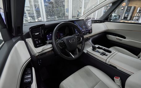 Lexus LM, 2023 год, 19 999 000 рублей, 20 фотография