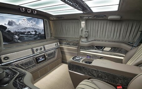 Mercedes-Benz V-Класс, 2023 год, 42 000 000 рублей, 22 фотография