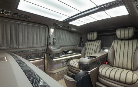 Mercedes-Benz V-Класс, 2023 год, 42 000 000 рублей, 14 фотография
