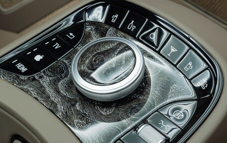 Mercedes-Benz V-Класс, 2023 год, 42 000 000 рублей, 33 фотография