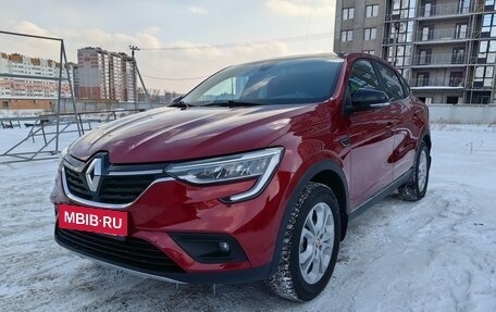 Renault Arkana I, 2021 год, 2 300 000 рублей, 4 фотография