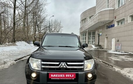 Mitsubishi Pajero IV, 2007 год, 1 585 000 рублей, 33 фотография