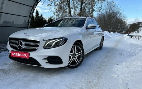 Mercedes-Benz E-Класс, 2017 год, 4 100 000 рублей, 1 фотография