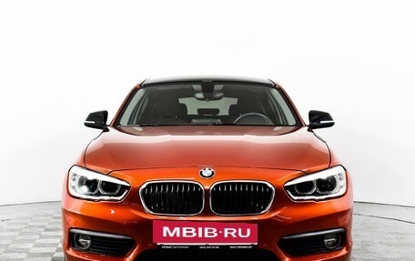 BMW 1 серия, 2018 год, 2 100 000 рублей, 3 фотография