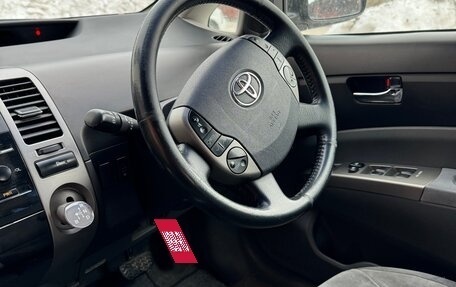 Toyota Prius, 2005 год, 780 000 рублей, 7 фотография
