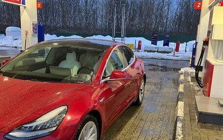 Tesla Model 3 I, 2018 год, 3 250 000 рублей, 2 фотография