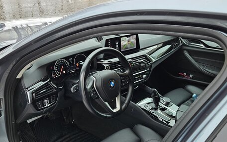 BMW 5 серия, 2018 год, 4 350 000 рублей, 3 фотография