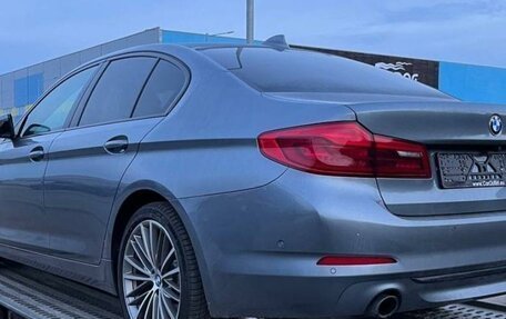 BMW 5 серия, 2018 год, 4 350 000 рублей, 14 фотография