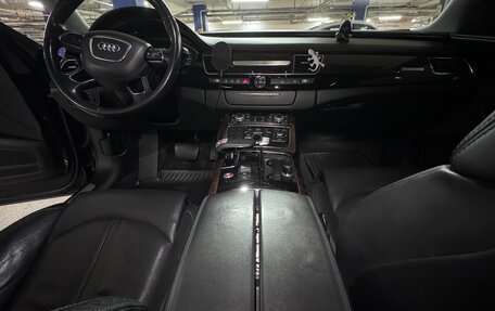 Audi A8, 2013 год, 3 100 000 рублей, 21 фотография