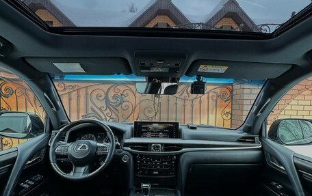 Lexus LX III, 2017 год, 8 850 000 рублей, 13 фотография