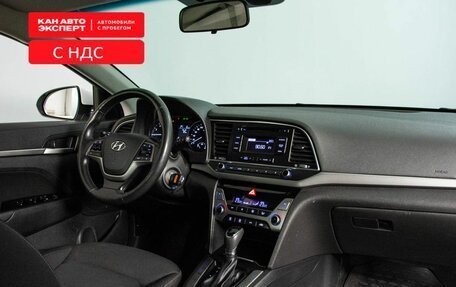 Hyundai Elantra VI рестайлинг, 2018 год, 1 778 700 рублей, 7 фотография