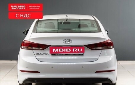 Hyundai Elantra VI рестайлинг, 2018 год, 1 778 700 рублей, 4 фотография