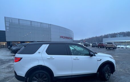 Land Rover Discovery Sport I рестайлинг, 2019 год, 3 737 000 рублей, 3 фотография