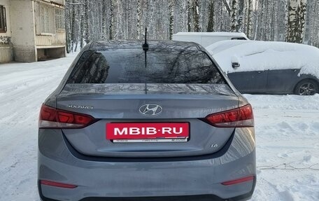 Hyundai Solaris II рестайлинг, 2019 год, 1 490 000 рублей, 5 фотография
