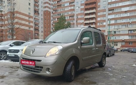 Renault Kangoo II рестайлинг, 2011 год, 890 000 рублей, 4 фотография