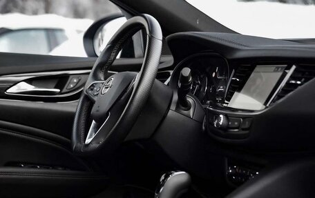 Opel Insignia II рестайлинг, 2018 год, 1 400 000 рублей, 14 фотография
