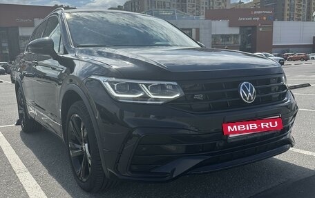 Volkswagen Tiguan II, 2021 год, 4 300 000 рублей, 7 фотография