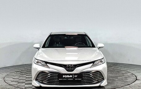 Toyota Camry, 2020 год, 3 699 000 рублей, 2 фотография