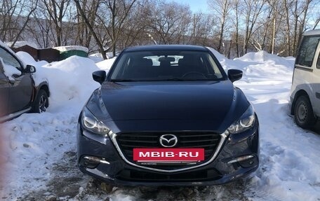 Mazda 3, 2016 год, 1 800 000 рублей, 3 фотография
