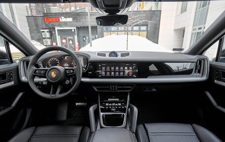 Porsche Cayenne III, 2023 год, 15 500 000 рублей, 17 фотография
