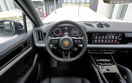Porsche Cayenne III, 2023 год, 15 500 000 рублей, 18 фотография