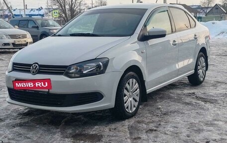 Volkswagen Polo VI (EU Market), 2013 год, 870 000 рублей, 4 фотография