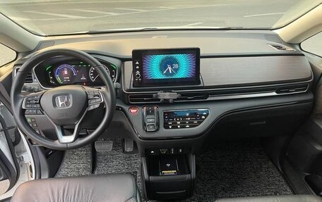 Honda Odyssey IV, 2023 год, 5 400 000 рублей, 6 фотография